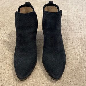 EUC blue suede Lucky Brand booties 6M